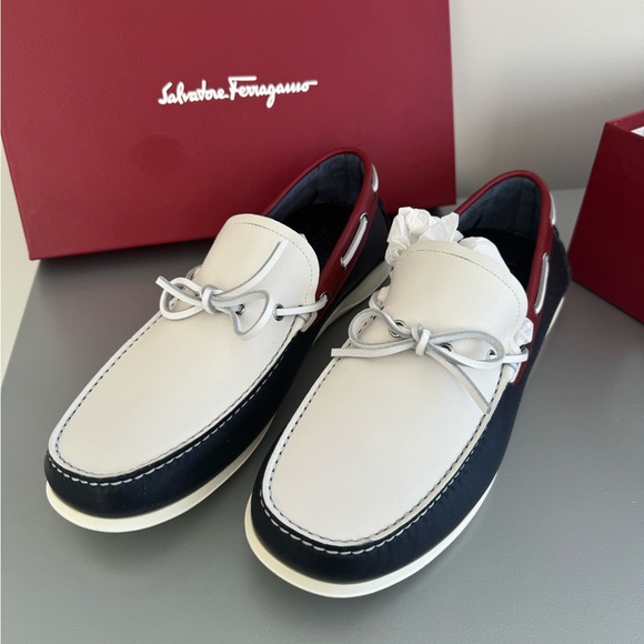 NEW Salvatore Ferragamo Men display picture 3